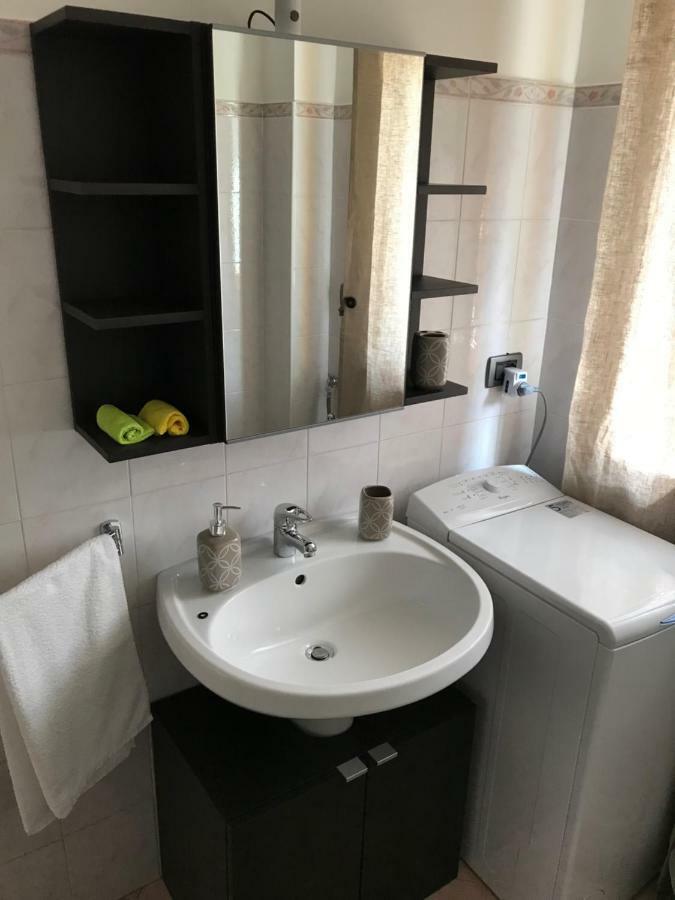Casa Vacanze Nicoletta アオスタ エクステリア 写真